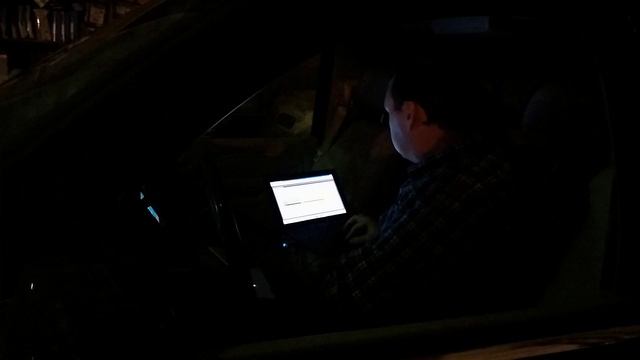 Escalade DRL и моргание дальним