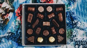 Вкусно и неожиданно. Какие спонтанные подарки выбирают россияне? | Вместе выгодно