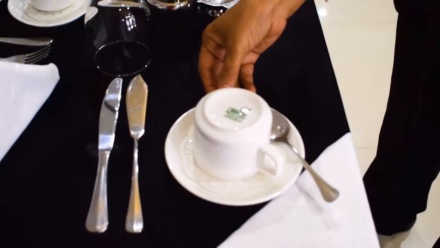 Full English breakfast смотреть онлайн