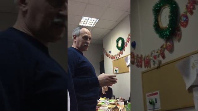 Прикольный пьяный корпоратив