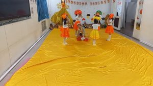 Детский танец "грибочки"