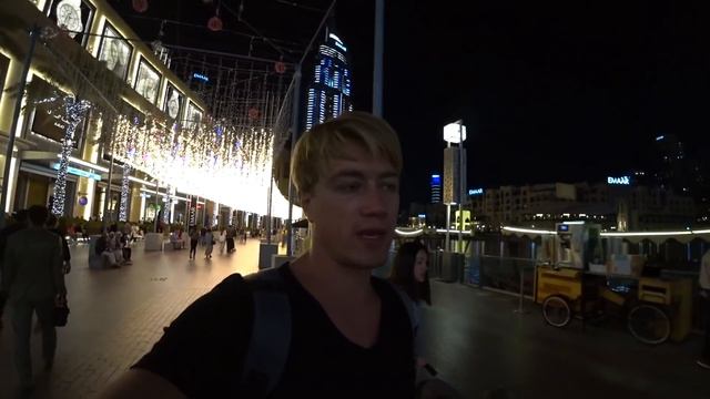 ДУБАЙ - ЧТО ПОСМОТРЕТЬ? ЦЕНЫ НА МЕТРО и ТАКСИ. ДОСТОПРИМЕЧАТЕЛЬНОСТИ - БУРДЖ ХАЛИФА и ФОНТАН НОЧЬЮ смотреть онлайн