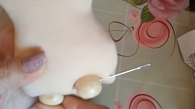 Ошибки при креплении бусин к телу трикотажной куклы смотреть онлайн