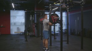 Жим штанги стоя со стоек