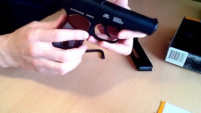 Пневматический пистолет Макарова Gletcher PM смотреть онлайн