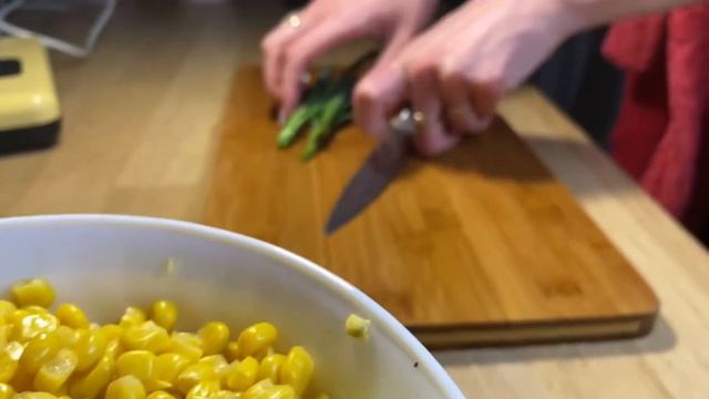 НЕЖНЫЙ И ЛЕГКИЙ САЛАТ ИЗ КРАБОВЫХ ПАЛОЧЕК /  GENTLE AND LIGHT SALAD OF CRAB ? / РЕЦЕПТ САЛАТА