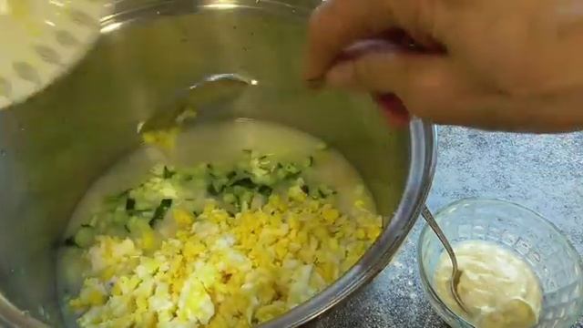 Диетическая окрошка Окрошка на сыворотке Рецепт окрошки