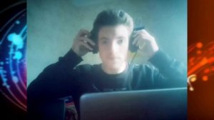 Песни на двух языках одновременно!