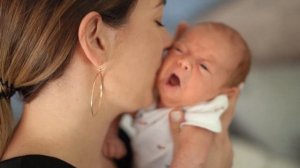 Хрюканье носом у новорожденных | Что делать, если младенец хрюкает носом: советы для родителей