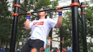 Трюки на турнике для начинающих