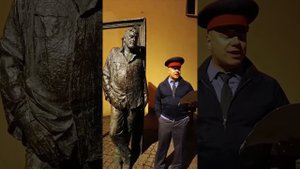 Pop-up театр. Сцены из спектакля "Задержанный" Следственный эксперимент с Сергеем Довлатовым