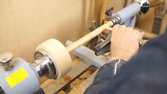 Токарный патрон из дерева. Изготовление маленьких балясин смотреть онлайн