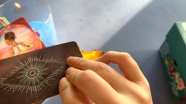 ОБЗОР НА КОЛОДУ ТАРО СВЕТЛОГО ПРОВИДЦА