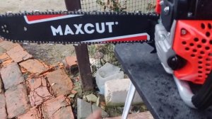 MaxCut MC 146 первый запуск бензопилы