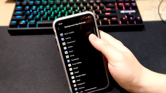 MATIKAN SETTINGAN INI AGAR IPHONE KALIAN KUAT SEHARIAN Sekali Charge! смотреть онлайн