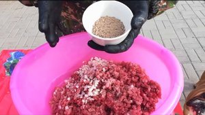 Вкусные беседы. Как приготовить Колбасу краковская в домашних условиях.