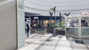 торговый центр в Канкуне Las Americas