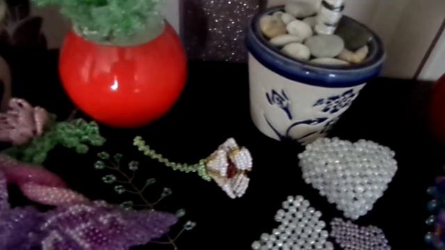 Бисероплетение. Уроки для начинающих. Обзор работ из бисера.