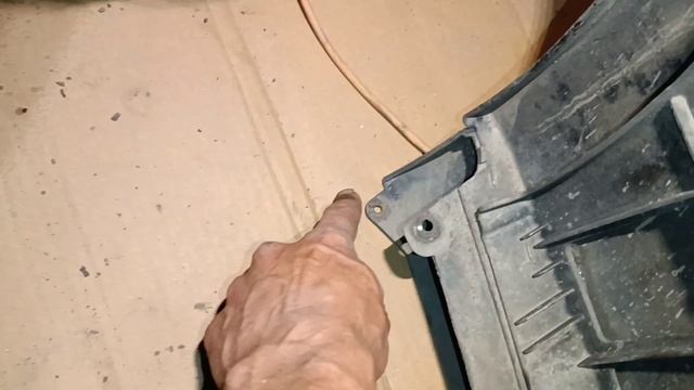 Как снять передний бампер и фары Renault Laguna II смотреть онлайн