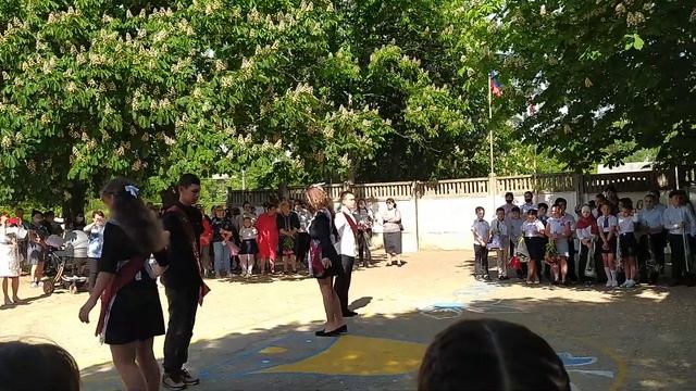 Последний звонок МБОУ Амурская школа Крым Красногвардейский район 26.05.2021г (продолжение)