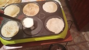 Моя новая блинница. 6 блинов за один раз.