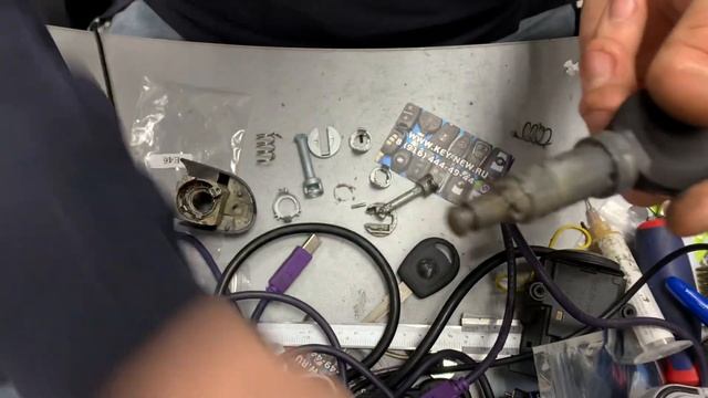 Ремонт замка двери BMW смотреть онлайн