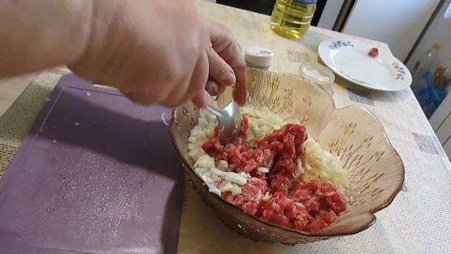 НЕОБЫЧНЫЙ РЕЦЕПТ ВКУСНЫХ КОТЛЕТ! Перемешайте фарш и квашеную капусту! Век живи – и век учись! смотреть онлайн