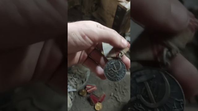 В рюкзаке уничтоженного оккупанта были обнаружены похищенные советские награды