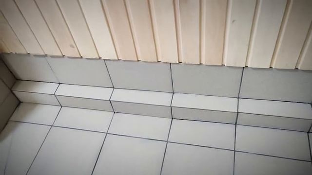 СТРОИТЕЛЬСТВО БАНИ своими руками - часть 5: пол из плитки с разуклонкой. Чем затираются швы