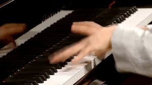 Hélène Grimaud: Bach - Chaconne from Partita No. 2 in D minor, BWV 1004 (arr. Ferruccio Busoni)