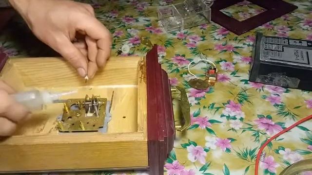 электромеханические часы Маяк,Янтарь . подробный ремонт. смотреть онлайн