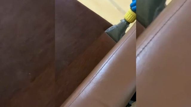 УДАЛЕНИЕ ПЯТЕН ВИНА,ЧАЯ,МОЛОКА. ХИМЧИСТКА ДИВАНА И СТУЛЬЕВ.