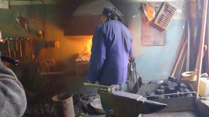 Изготовление стамески методом ковки-Борис Милов.MOV