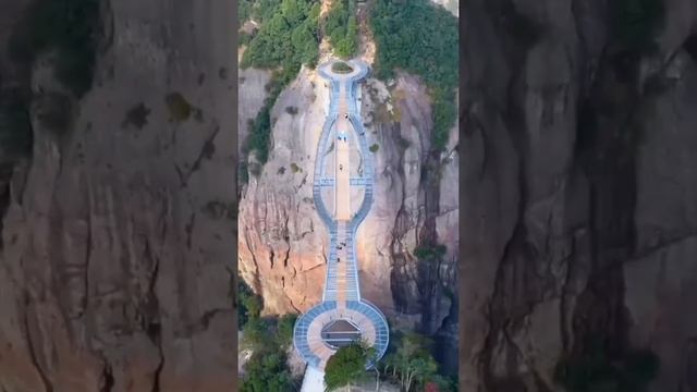 Most Scary Brigdge In Ruyi Bridge In Shenxianju, China