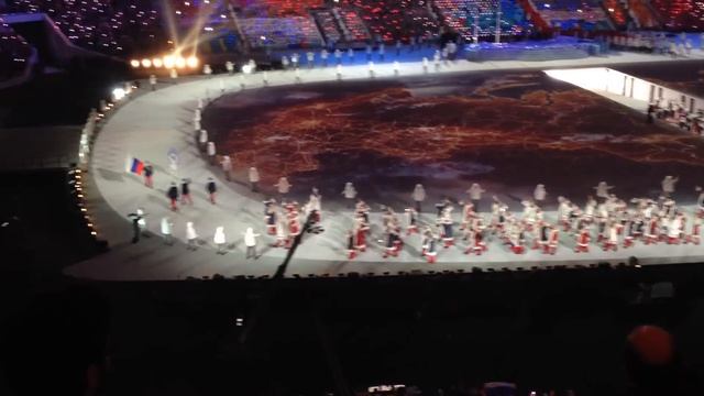 Выход сборной РОССИИ (Открытия Олимпийских игр в Сочи 2014) смотреть онлайн