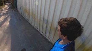 ШКОЛЬНИК УКРАЛ ПИСТОЛЕТ У ПОЛИЦЕЙСКОГО