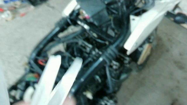 Гаражный ремонт. Yamaha FZ 400. Регулировка клапанов: ч1. Проверка зазоров