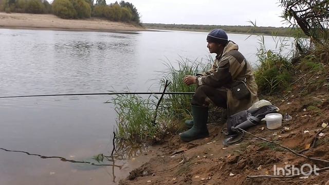 Сентябрь золотая осень,Рыбалка осенью лучшее ,как я отпустил на волю рыбку 😁 смотреть онлайн