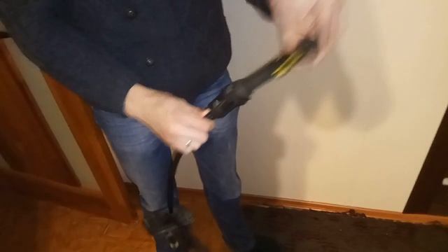 Отремонтировал тросы КПП Ситроен Ксара Пикассо смотреть онлайн