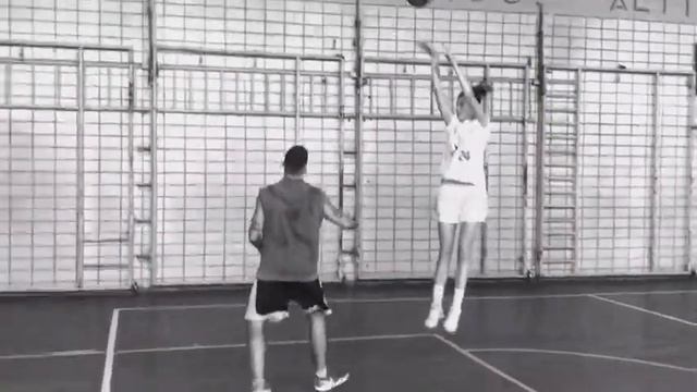 4 эффективных атаки в баскетболе. Вероника Любинец смотреть онлайн