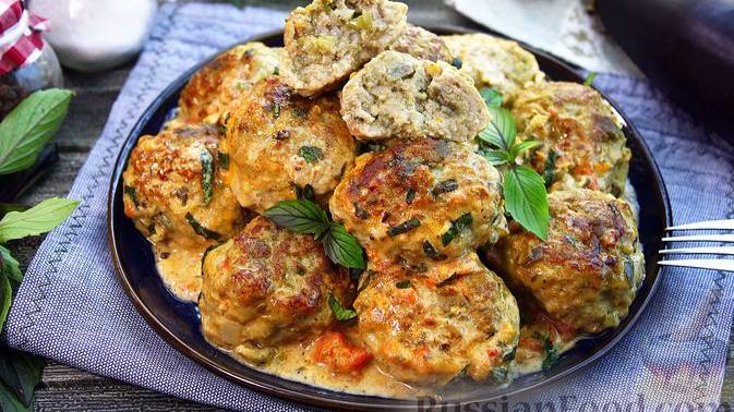 Новые оттенки вкуса. 
МЯСНЫЕ ТЕФТЕЛИ С БАКЛАЖАНАМИ