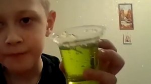Геннадий Горин кушает жиле