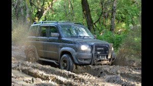Попытка вытащить квадроциклом застрявший Уаз. Сельский туризм.