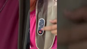 Ударный массажёр для шеи и плеч