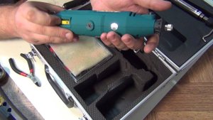 Руссо посылка.  Дремель или гравер электрический FIT DG 135AL.