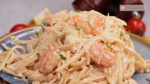 Как приготовить пасту Альфредо с креветками в сливочном соусе, всего за 30 минут