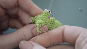 ? Дракоша из бисера.  Часть 7 из 8.  Бисероплетение.  Мастер класс