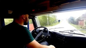 Манипулятор с прицепом.Доставка газобетона.Узкие улочки садоводств. #манипулятор #газобетон #стройк