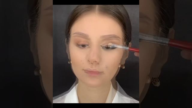 свадебный макияж и прически /bridal makeup and hairstyles смотреть онлайн