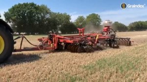 Elgar osr going in after winter barley using a Gregoire Besson Discordon.